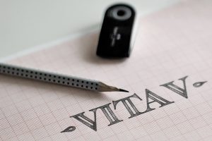 Návrh značky pre nový ovocný nápoj Vita-V