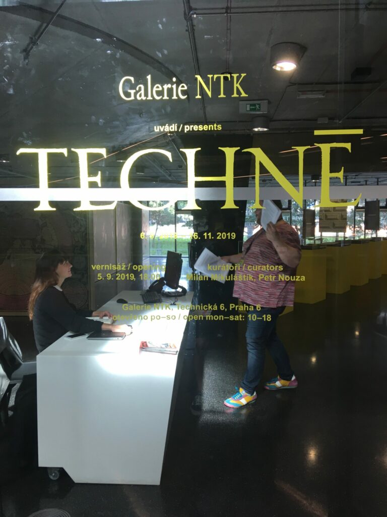 Výstava Techné v Galérii NTK v Národnej technickej knižnici v Prahe; vizuálny štýl