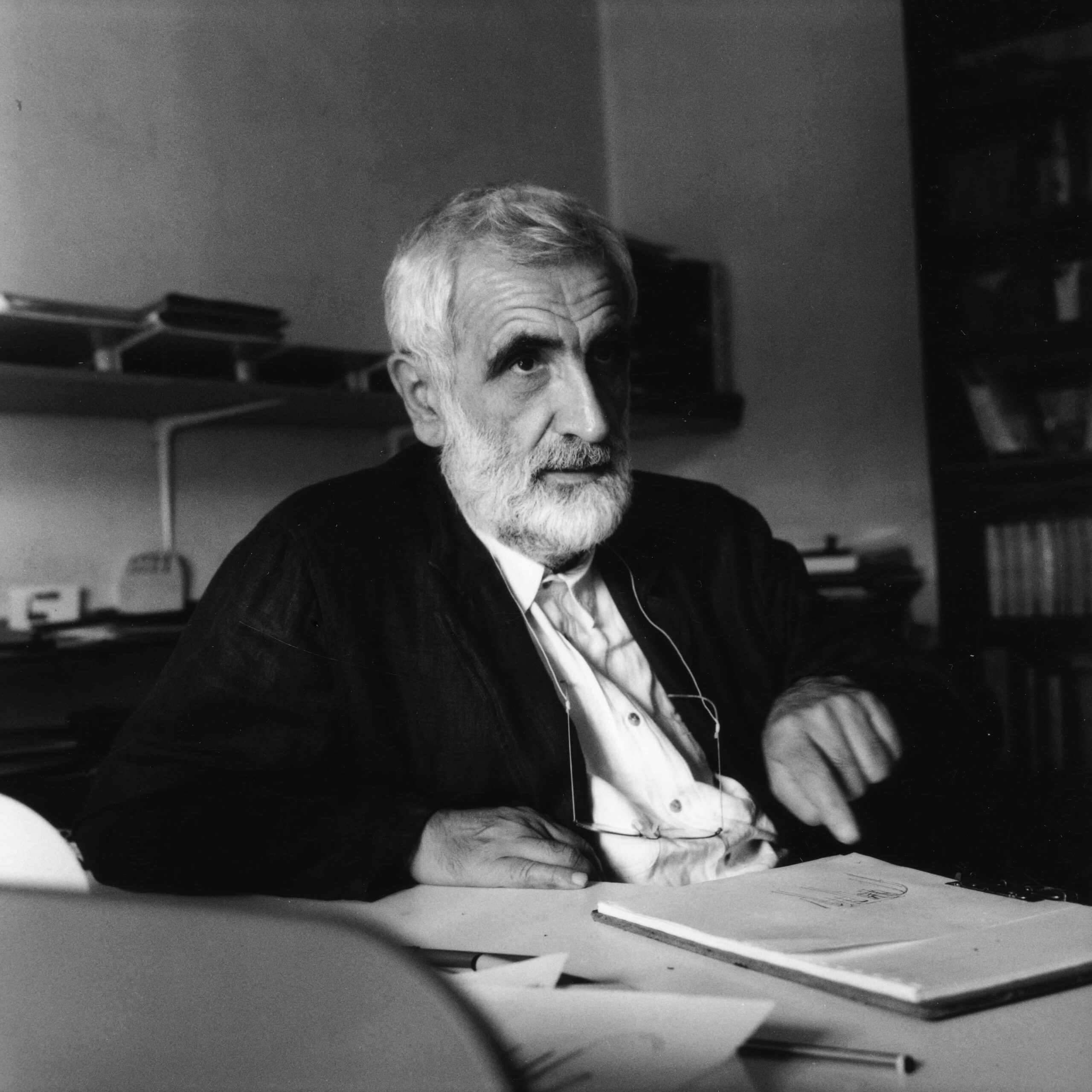 Enzo Mari (1932 – 2020), Foto di Ramak Fazel © Triennale di Milano