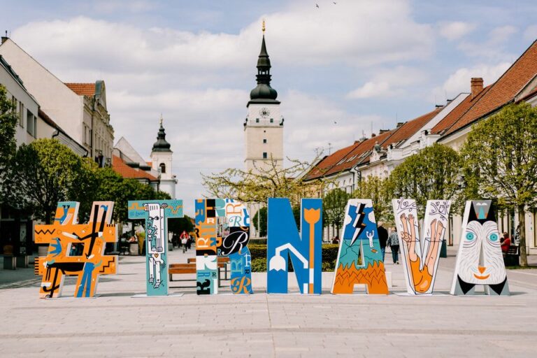Návrh vizuálnej identity mesta Trnava