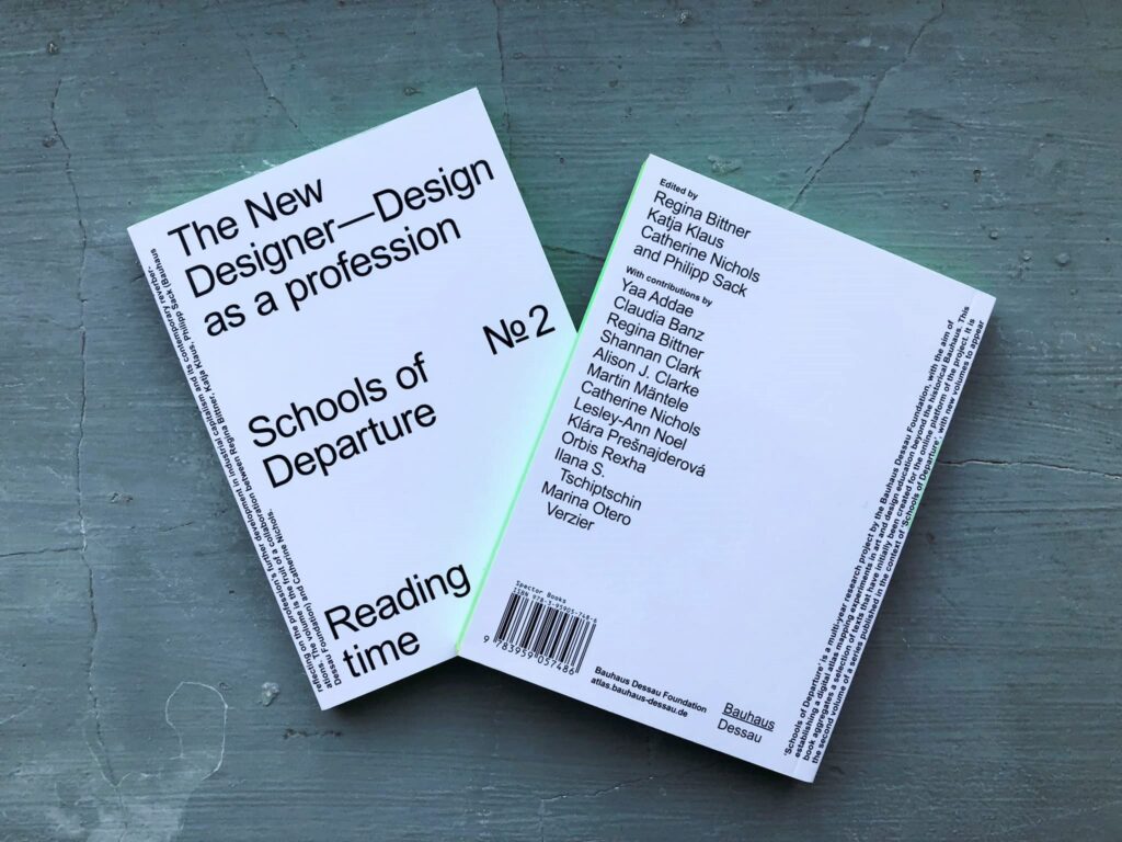 Regina Bittner, Katja Klaus, Catherine Nichols, Philipp Sack (eds.): New Designer – Design as a profession. Schools of Departure No 2. Lipsko / Dessau, November 2023. ISBN: 9783959057486. Obálka zborníka. 