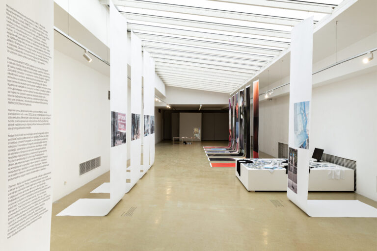 Cyklus výstav amatérskeho výtvarného umenia pre Národné osvetové centrum