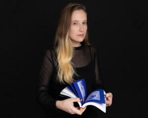 Peter Karvaš: V hniezde