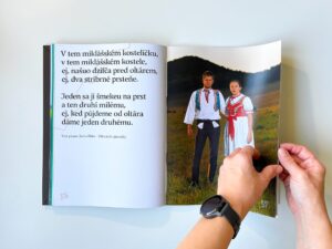 Kroje Záhoria v obrazoch