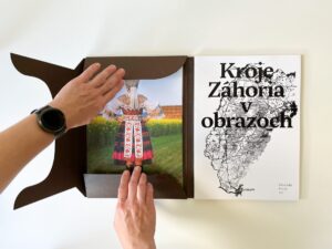 Kroje Záhoria v obrazoch