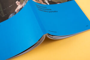 Scherzovci. Reštaurovanie rodinného portrétu