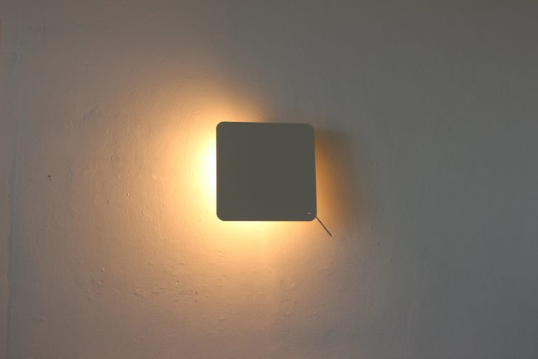 PHASE lamp