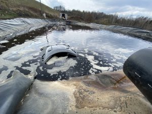 Pláva ako kačka, meria ako laboratórium – Elis eLagoon dron na detekciu priesakov