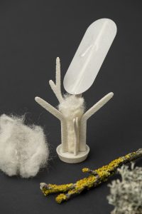 Návrh využitia samoregulačných materiálov na zlepšenie kvality ovzdušia v interiéroch vozidiel [Diplomová práca]