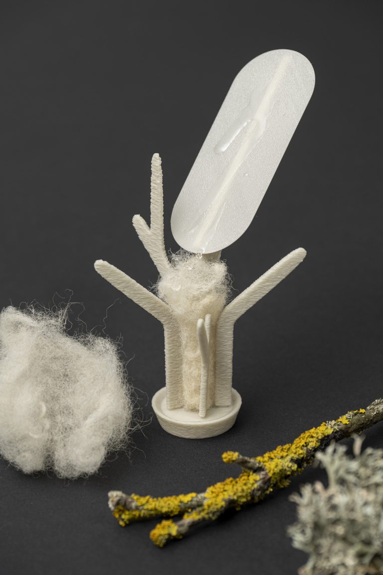 Návrh využitia samoregulačných materiálov na zlepšenie kvality ovzdušia v interiéroch vozidiel [Diplomová práca]