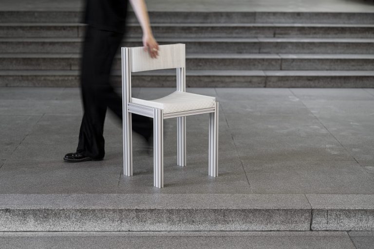 Circular Superstructures