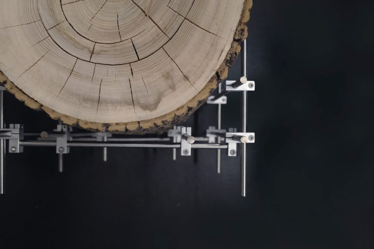 Stolička - Medzi Človekom a Prírodou