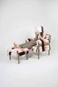 Doona - solitérne kreslo s otomanom