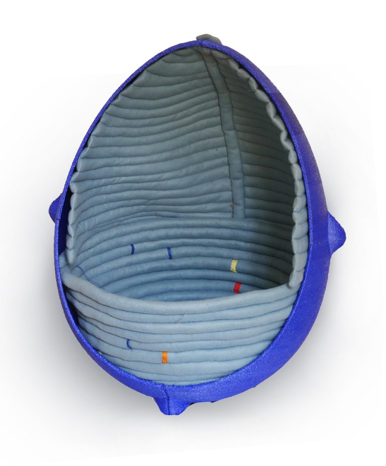 Kolekcia hračiek pre deti s poruchou autistického spektra so zameraním na využitie recyklovaných materiálov a ekoplastu